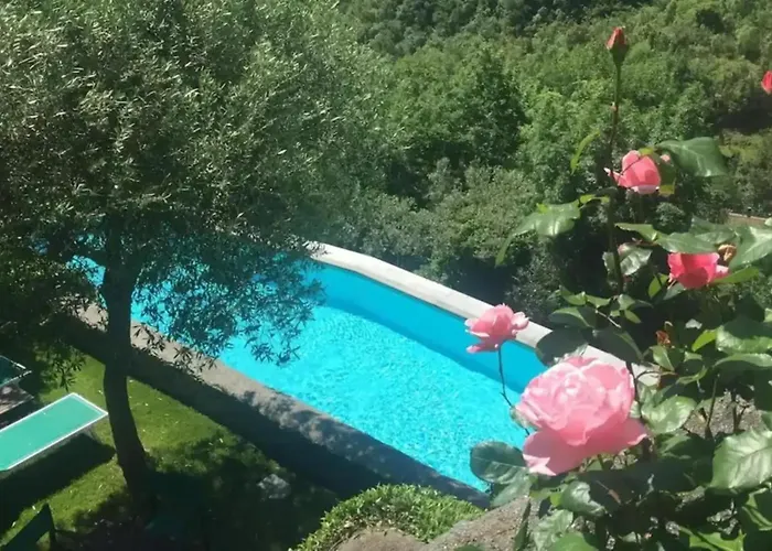 Castelletto With Mountain View * Colletta