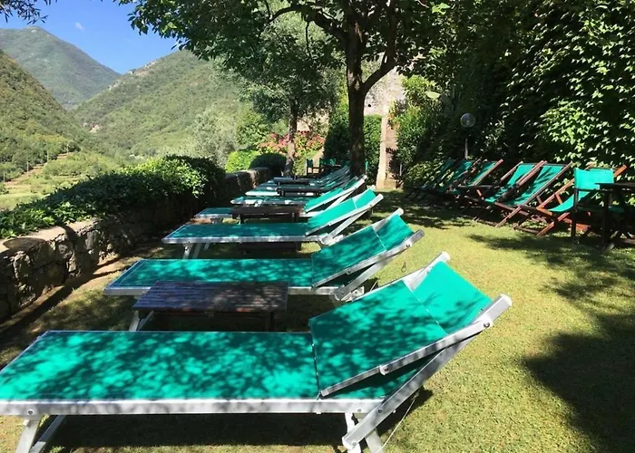 Castelletto With Mountain View Apartamento