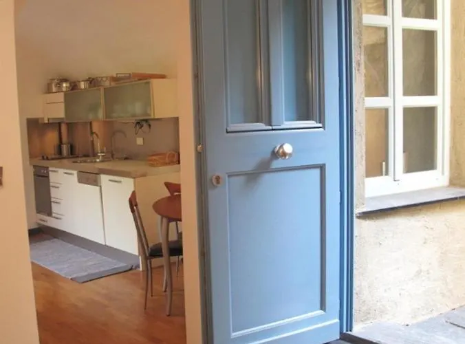 Castelletto With Mountain View Apartamento