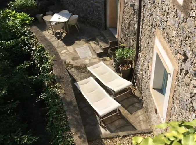 Castelletto With Mountain View Apartament Colletta